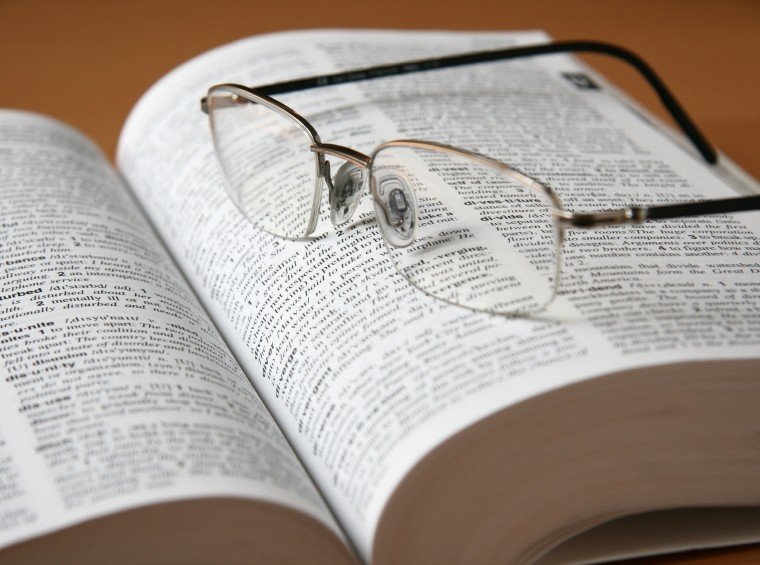 Legal-Glossary1-760x565 Legal-Glossary1-760x565